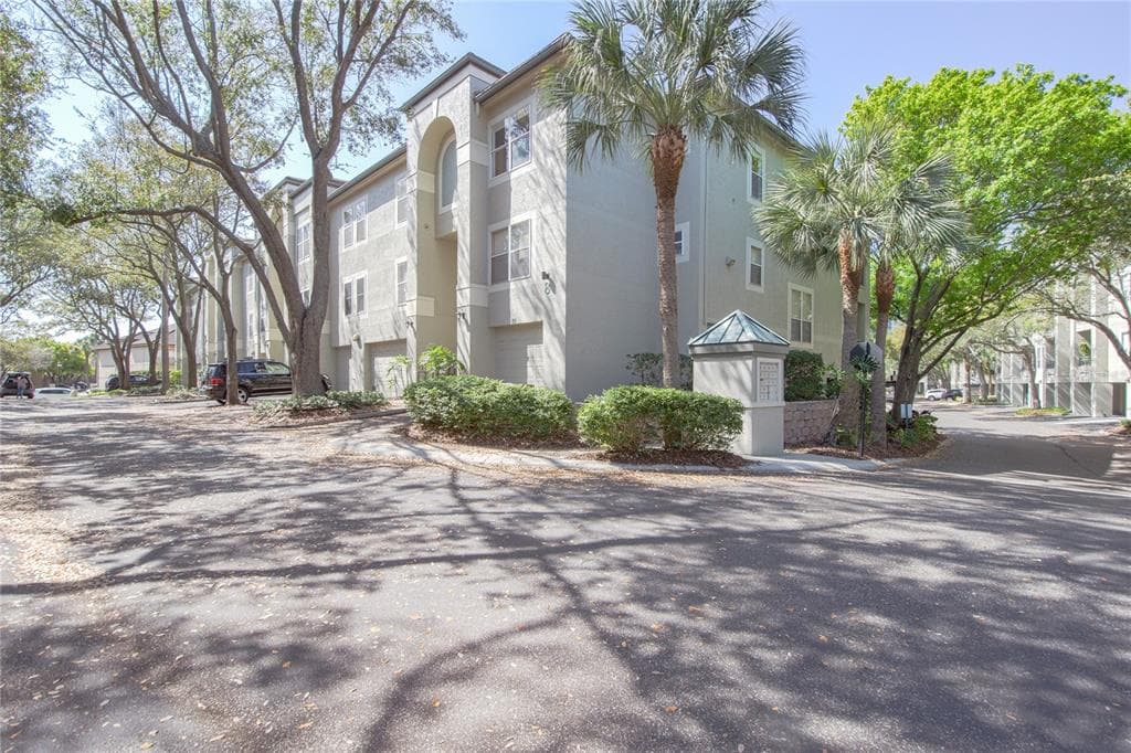 751 CORAL REEF DRIVE TAMPA, FL 33602