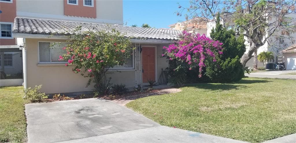 189 175TH AVENUE E REDINGTON SHORES, FL 33708