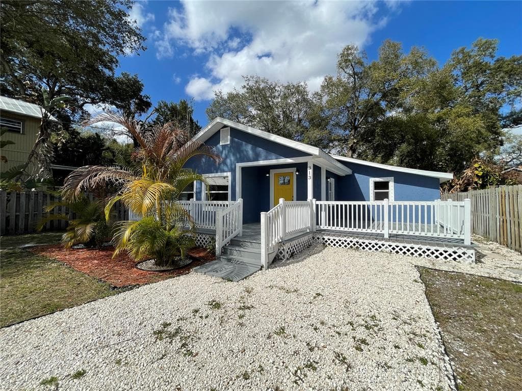 313 W WILDER AVENUE TAMPA, FL 33603