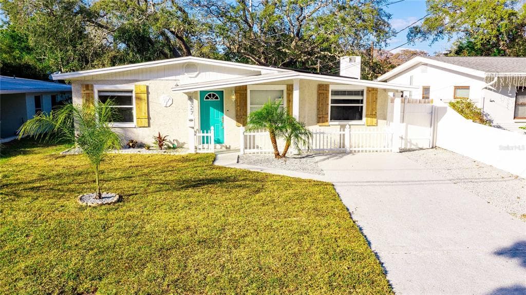 6327 EMERSON AVENUE S ST PETERSBURG, FL 33707