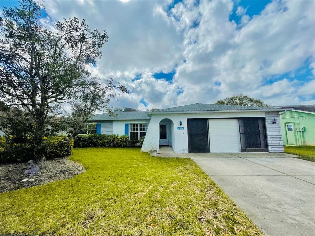 7902 EDINBURGH DRIVE NEW PORT RICHEY, FL 34653