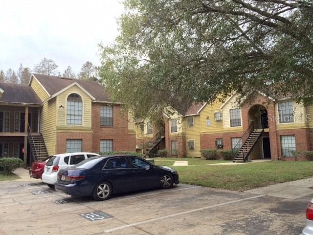 8752 MALLARD RESERVE DRIVE UNIT 101 TAMPA, FL 33614
