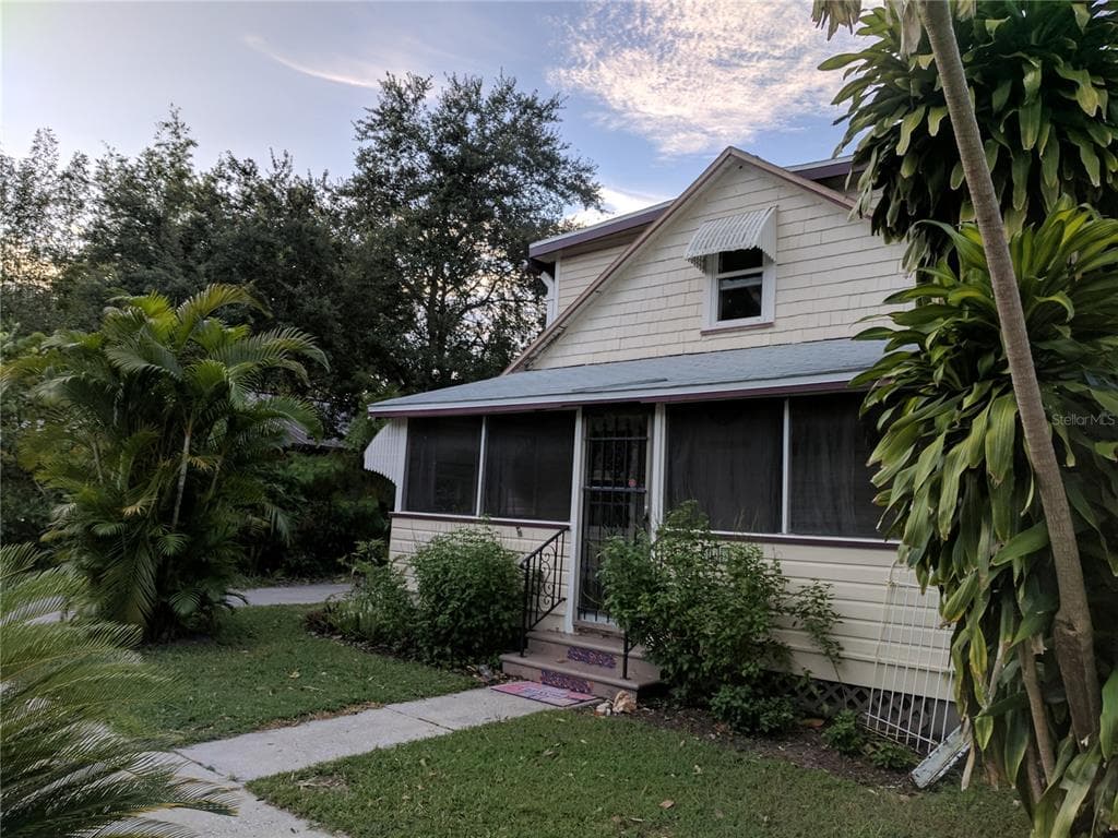 535 KIRKWOOD TERRACE N ST PETERSBURG, FL 33701