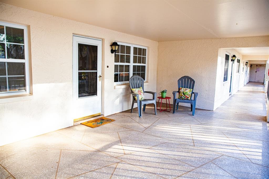 865 VIRGINIA COURT UNIT 207 DUNEDIN, FL 34698