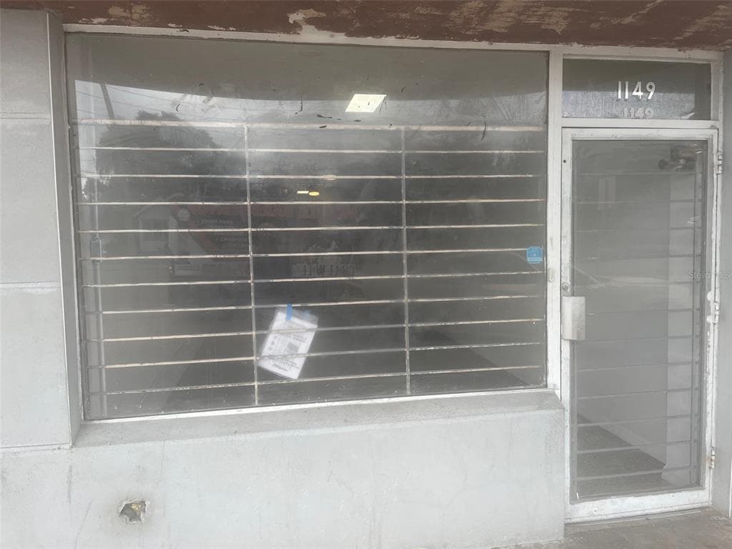 1149 DR MARTIN LUTHER KING JR STREET S ST PETERSBURG, FL 33705