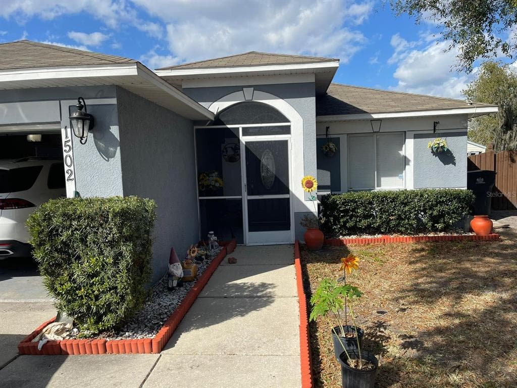 1502 BIRCHSTONE AVENUE BRANDON, FL 33511
