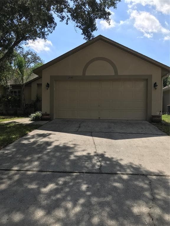 2541 SIENA WAY VALRICO, FL 33596