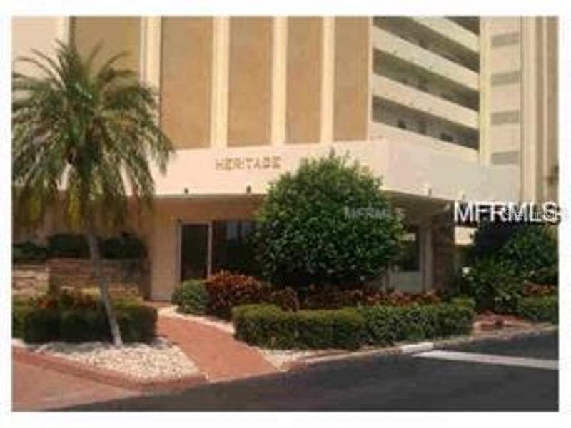 4575 COVE CIRCLE UNIT 305 ST PETERSBURG, FL 33708