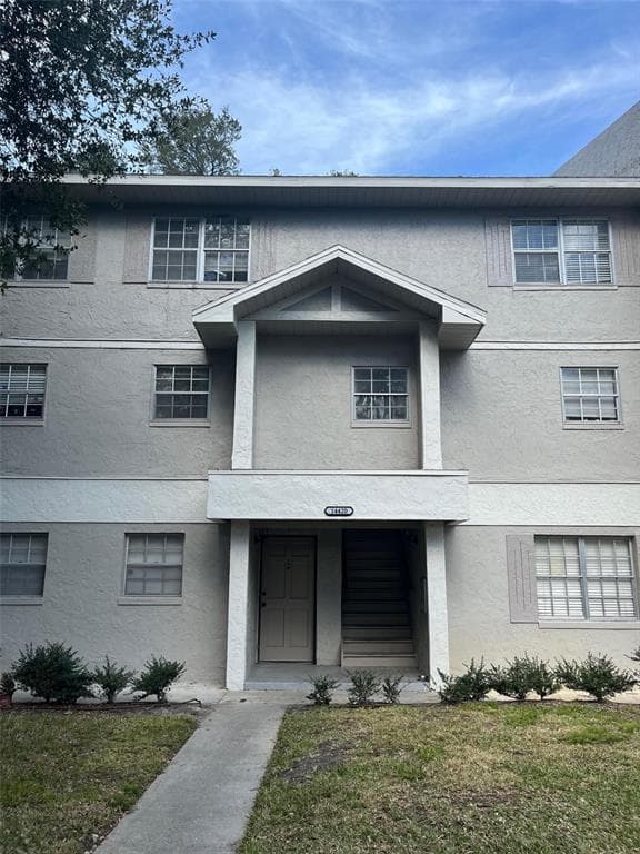 14420 REUTER STRASSE CIRCLE UNIT 102 TAMPA, FL 33613