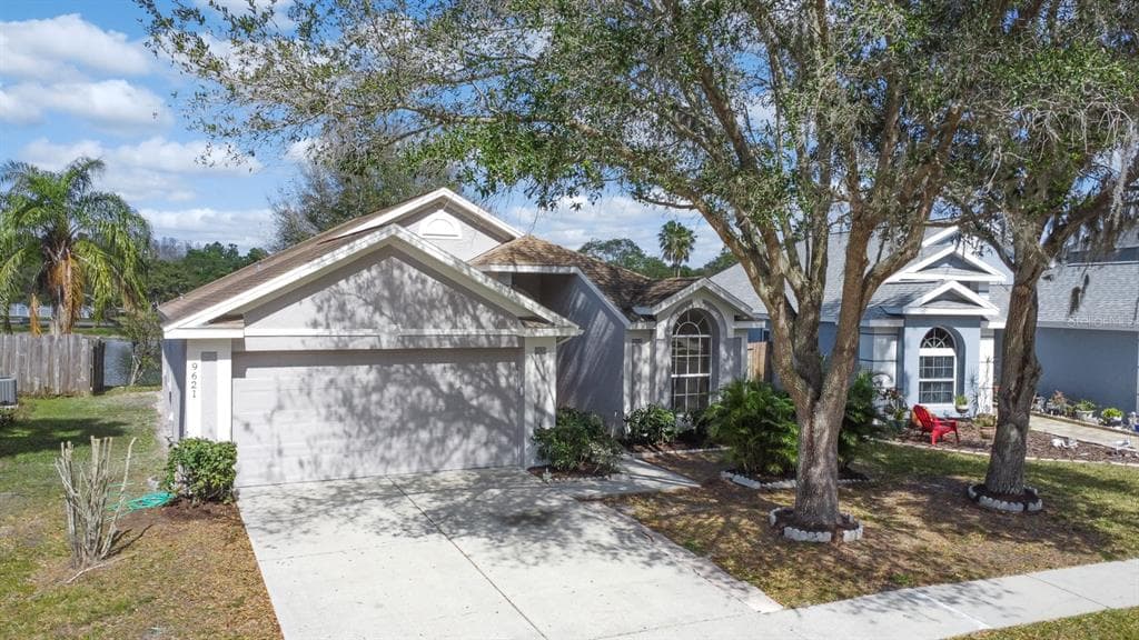 9621 FREDERICKSBURG ROAD TAMPA, FL 33635