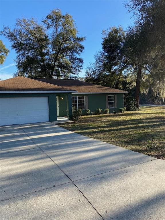 40 LARCH COURSE OCALA, FL 34480