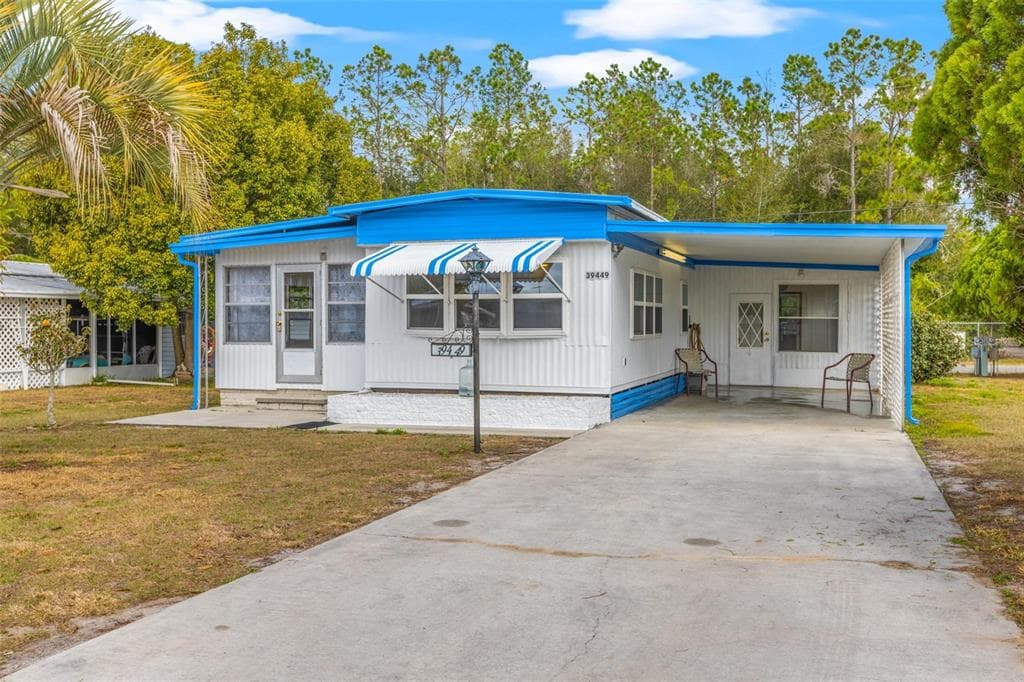 39449 ELGIN DRIVE ZEPHYRHILLS, FL 33542