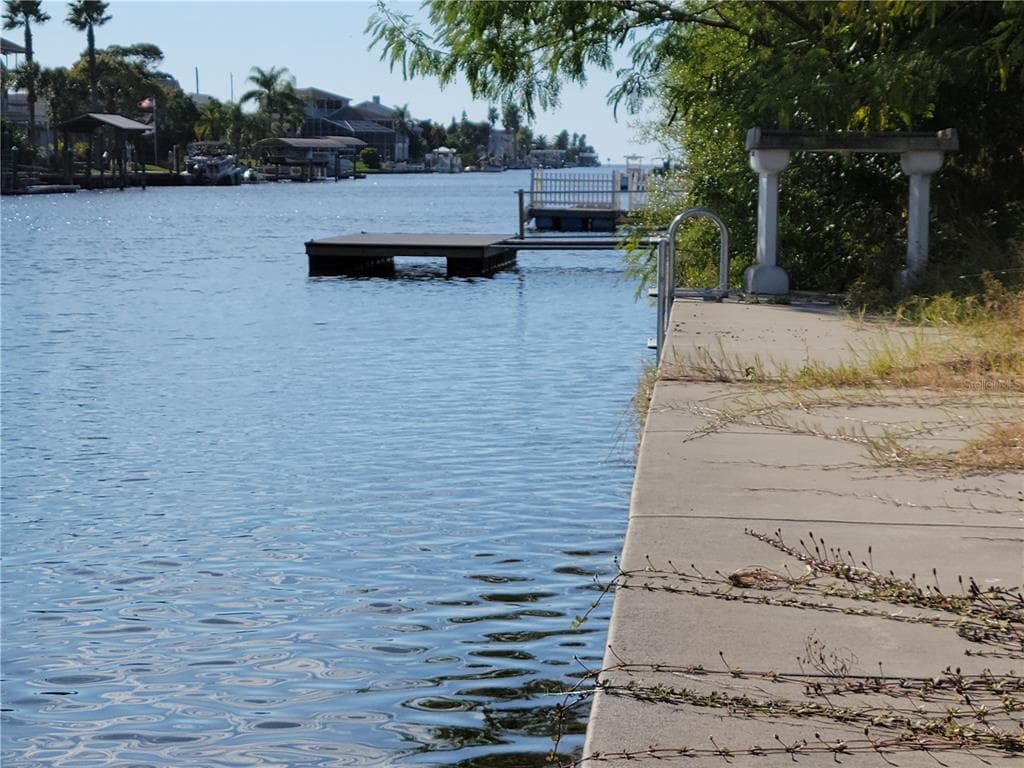 00 GULF COAST DRIVE