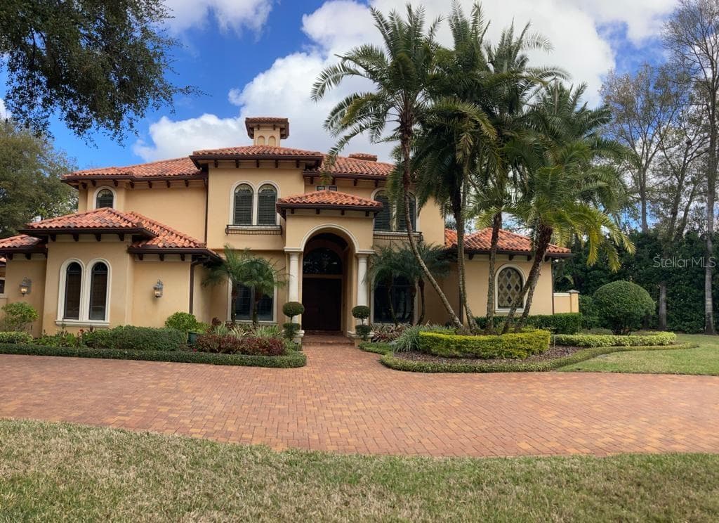 16205 SIERRA DE AVILA TAMPA, FL 33613