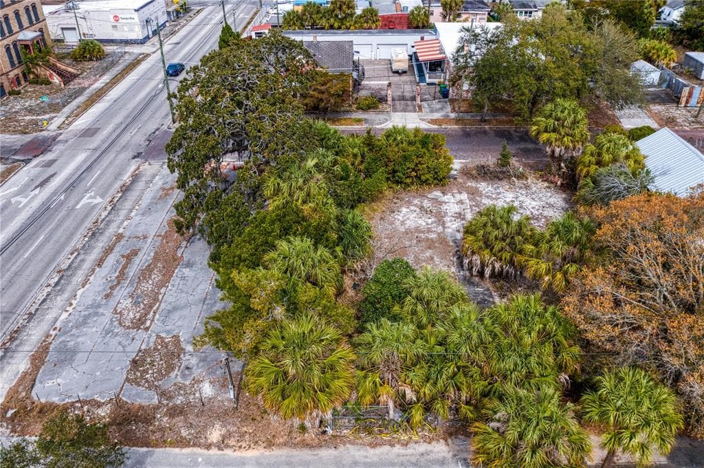 2138 W NASSAU STREET TAMPA, FL 33607