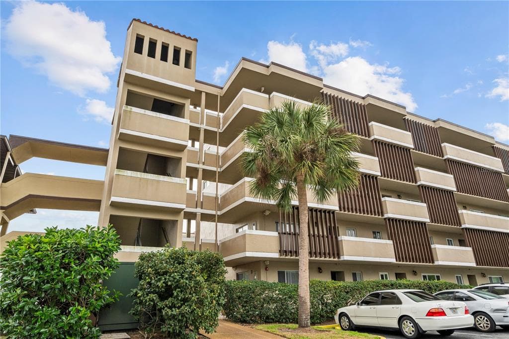 1243 S MARTIN LUTHER KING JR AVENUE UNIT B101