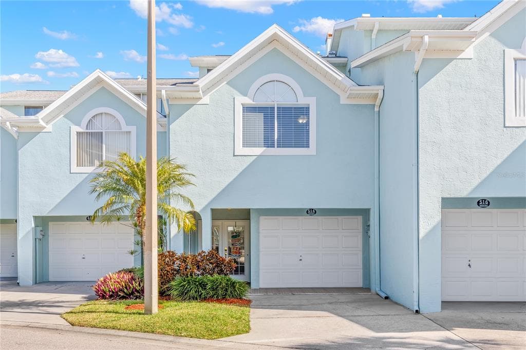 514 GARLAND CIRCLE INDIAN ROCKS BEACH, FL 33785