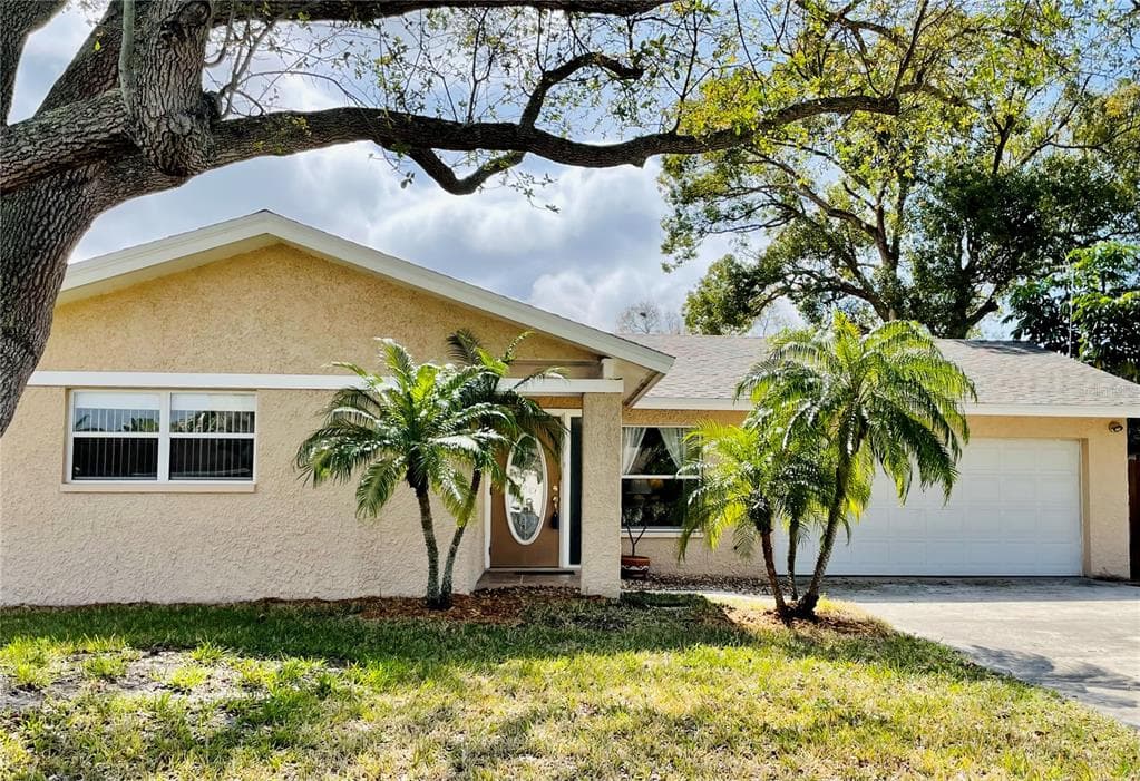 1615 DALE CIRCLE S DUNEDIN, FL 34698