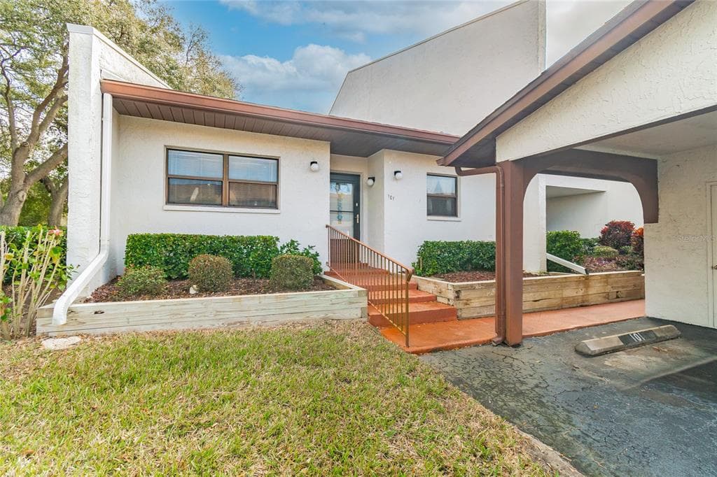7623 RADCLIFFE CIRCLE UNIT A101 PORT RICHEY, FL 34668