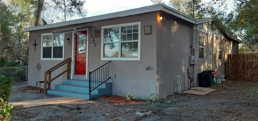 1333 PINE STREET ALTAMONTE SPRINGS, FL 32701