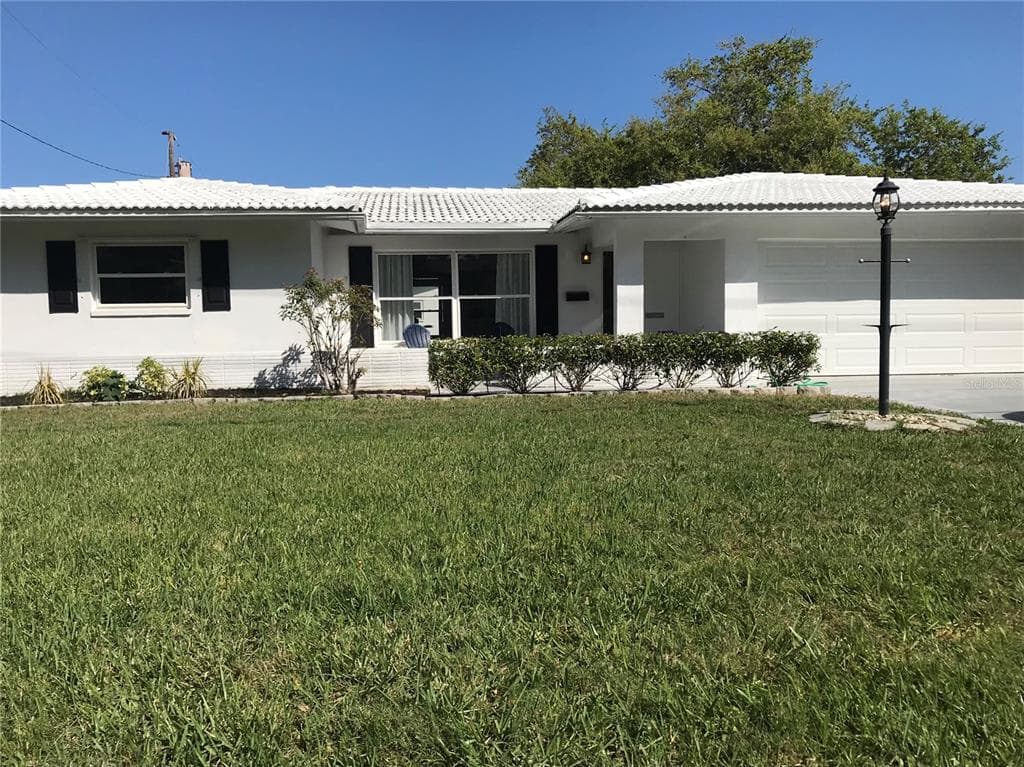 14169 86TH AVENUE SEMINOLE, FL 33776