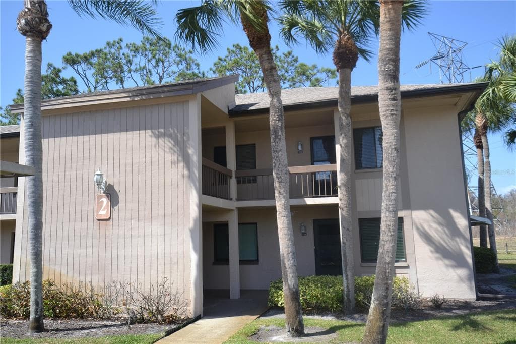 216 MARY DRIVE UNIT 32 OLDSMAR, FL 34677