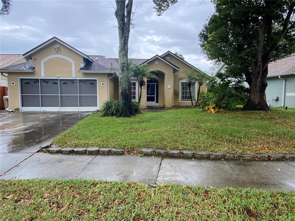 1454 RIDGE SHORE DRIVE TARPON SPRINGS, FL 34689