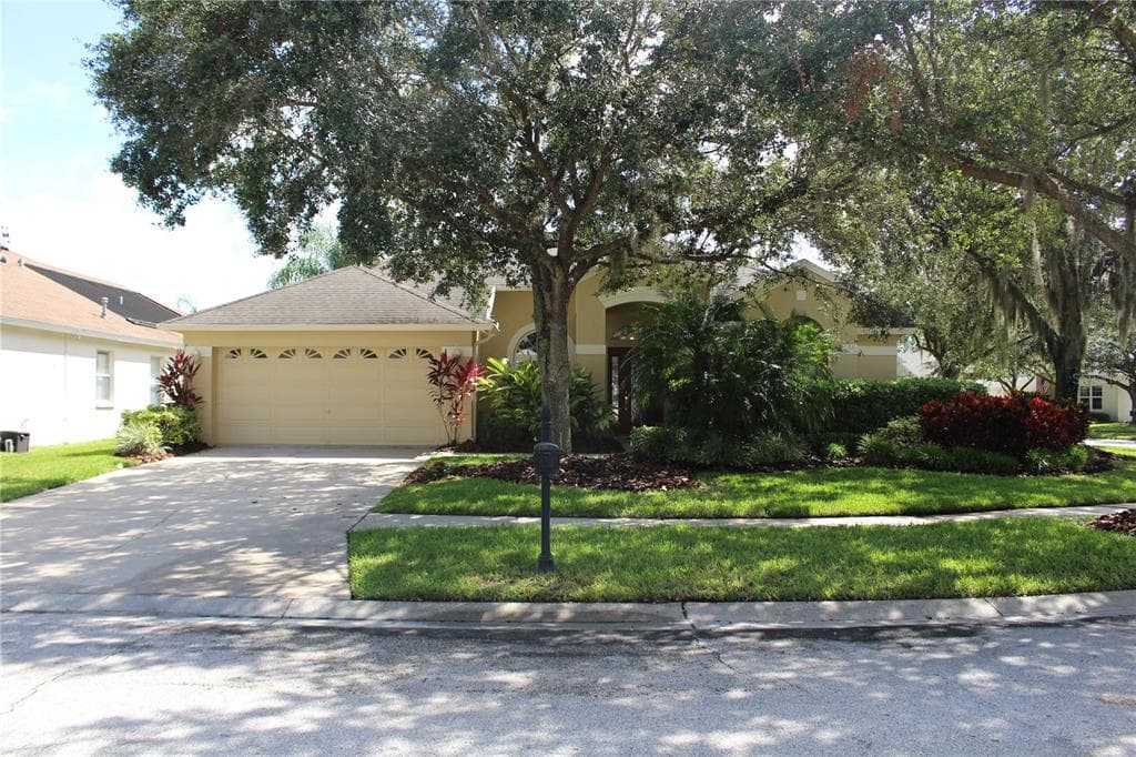 12315 WYCLIFF PLACE TAMPA, FL 33626