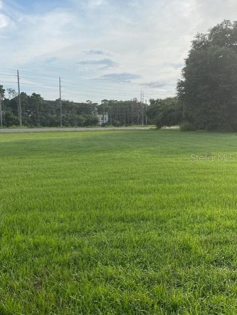 1902 AIRPORT ROAD PLANT CITY, FL 33563
