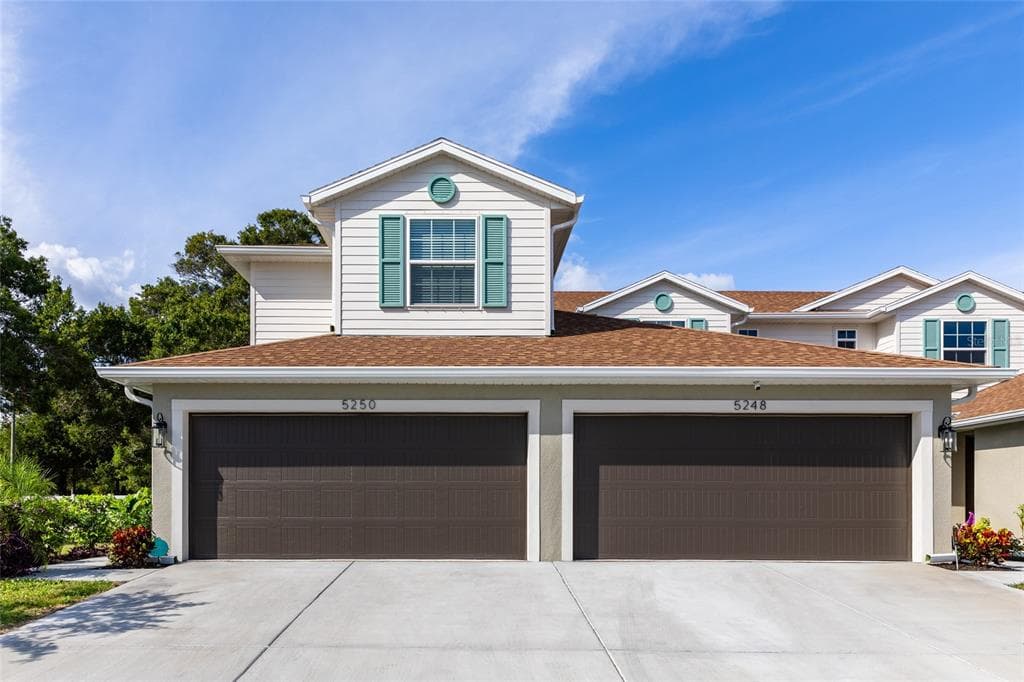 5250 NEIL DRIVE ST PETERSBURG, FL 33714