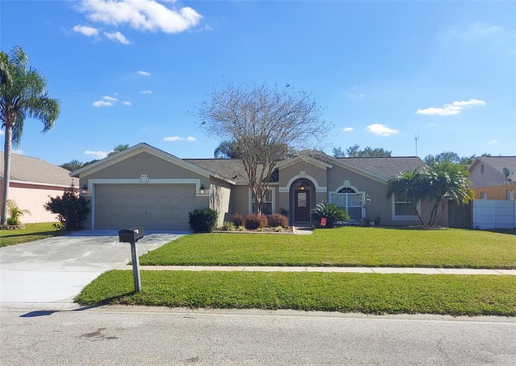10622 FOXCREST WAY RIVERVIEW, FL 33569