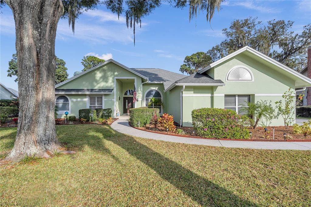 2908 BARRET AVENUE PLANT CITY, FL 33566