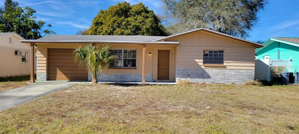 3227 COLUMBUS DRIVE HOLIDAY, FL 34691