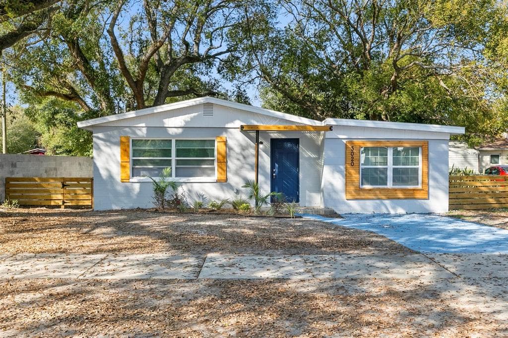 3020 E LOUISIANA AVENUE TAMPA, FL 33610