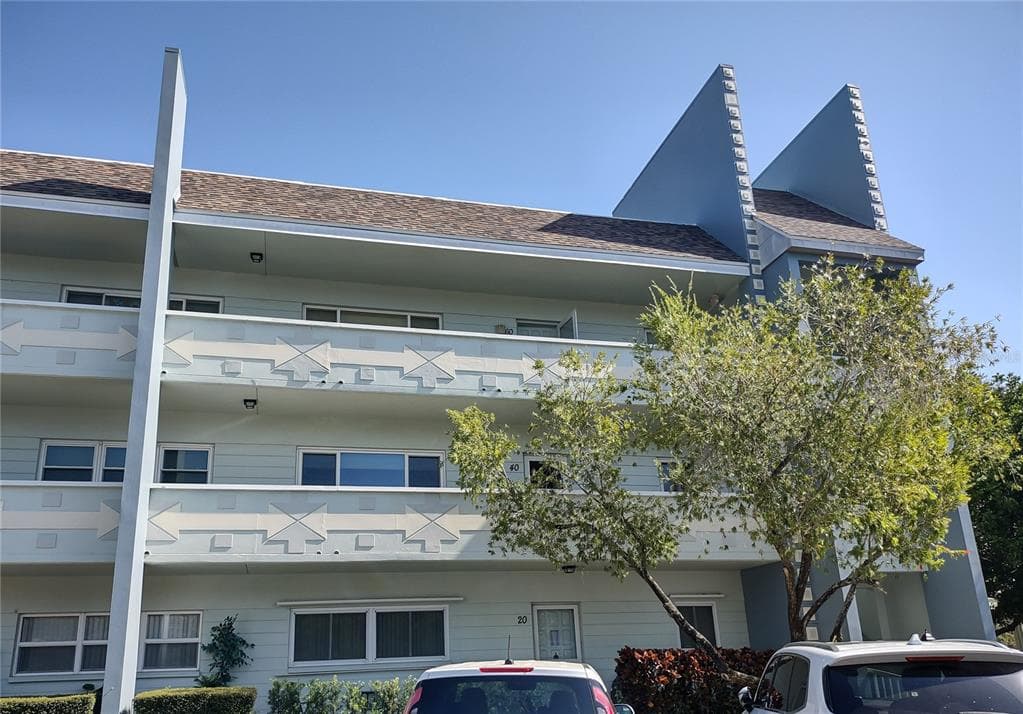 2254 NORWEGIAN DRIVE UNIT 40 CLEARWATER, FL 33763