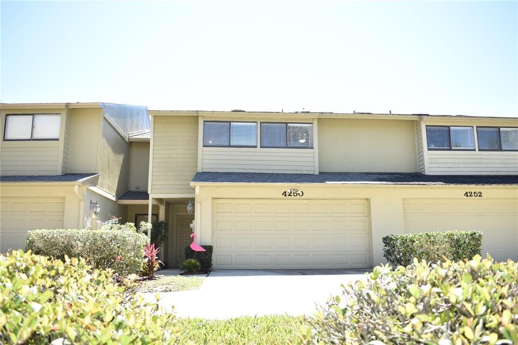 4250 GOLF CLUB LANE