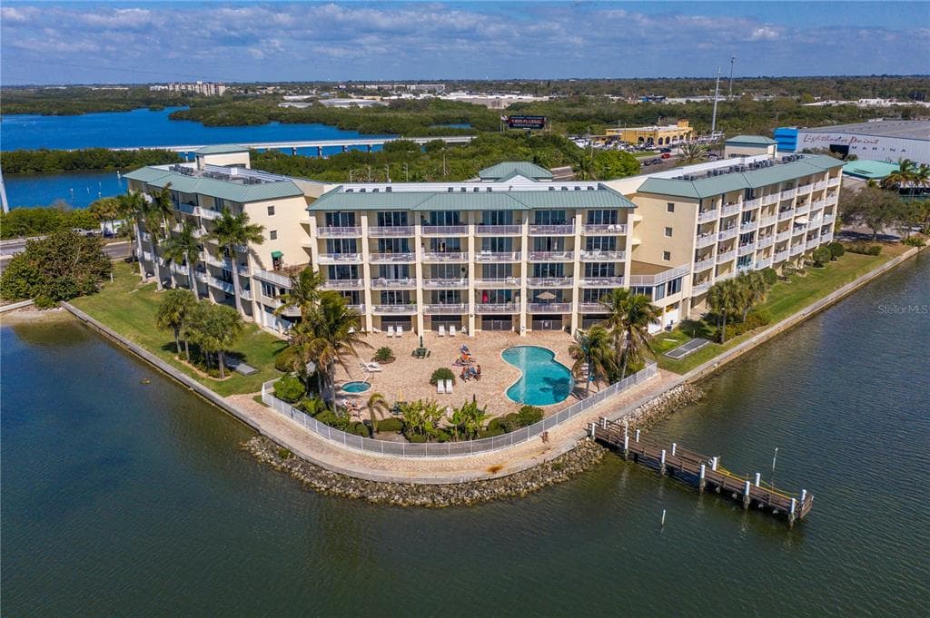 8800 BAY PINES BOULEVARD UNIT 106B ST PETERSBURG, FL 33709