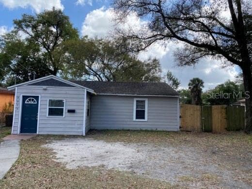 3015 DELEUIL AVENUE TAMPA, FL 33610