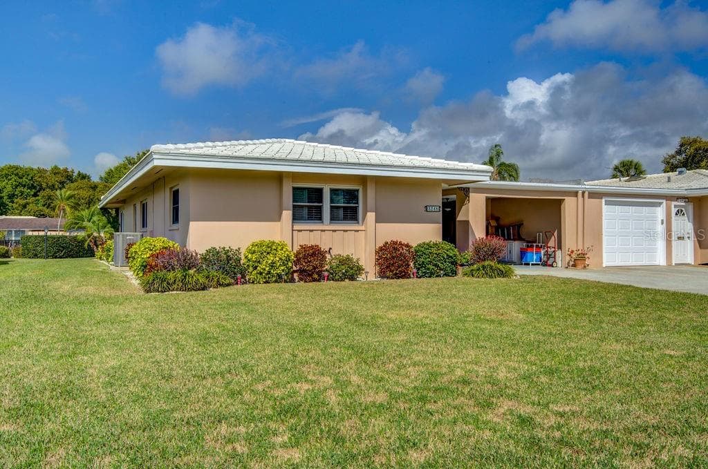 3248 VILLAGE GREEN DRIVE UNIT 1029 SARASOTA, FL 34239