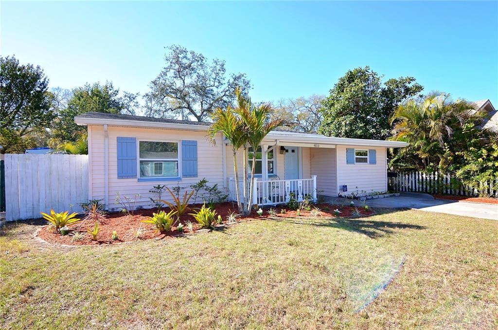 4810 YARMOUTH AVENUE S ST PETERSBURG, FL 33711