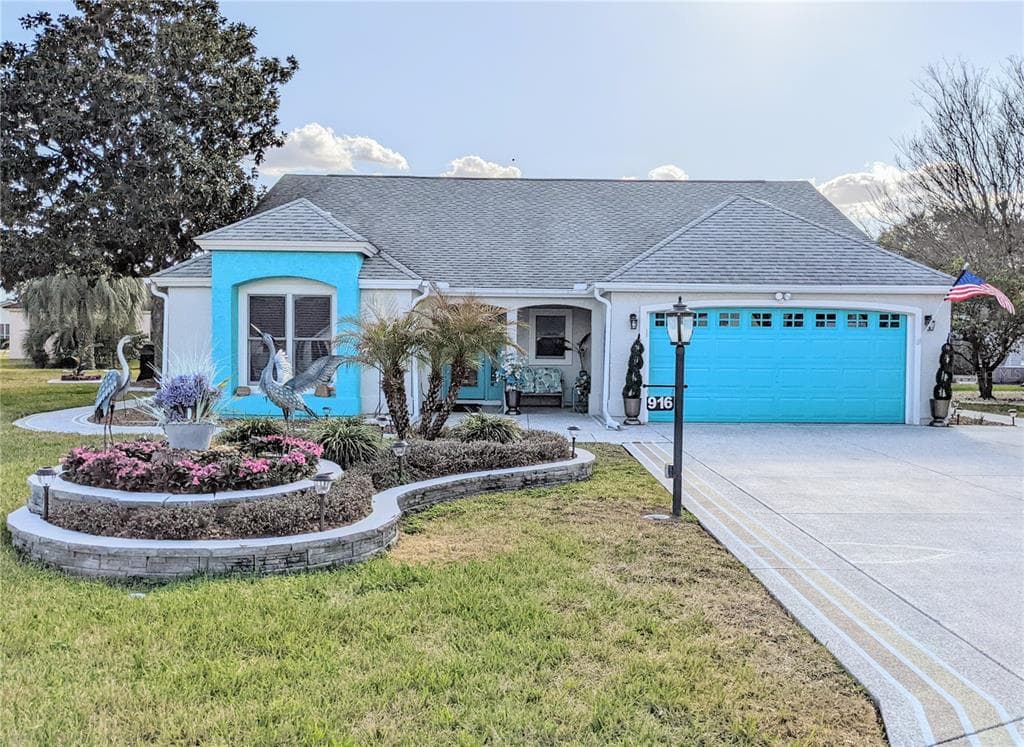 916 CAJON COURT