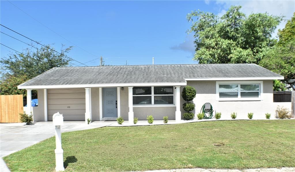5220 59TH WAY N KENNETH CITY, FL 33709