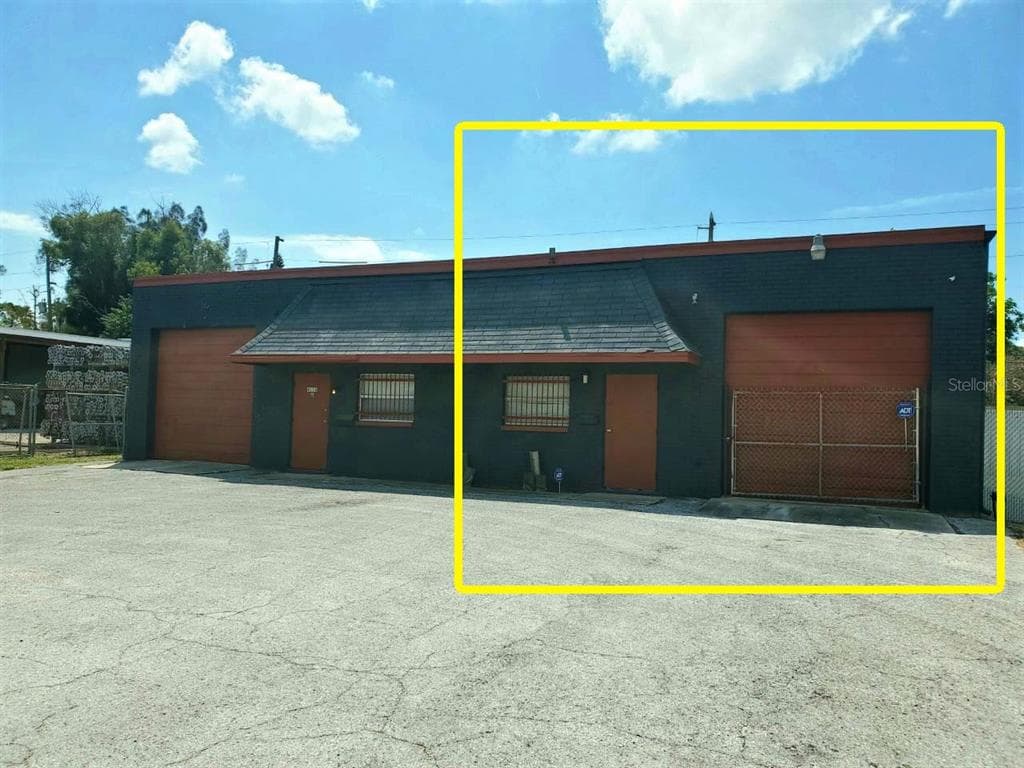 4116 S 8TH AVENUE S ST PETERSBURG, FL 33711