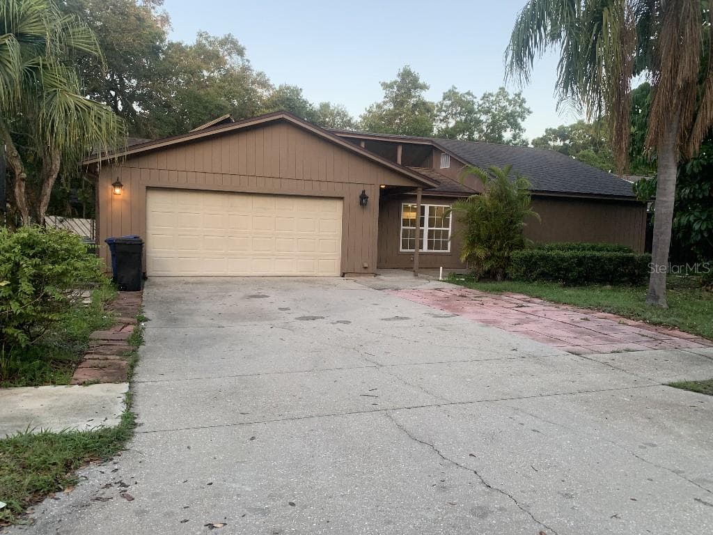 6438 KAHANA DRIVE SARASOTA, FL 34241