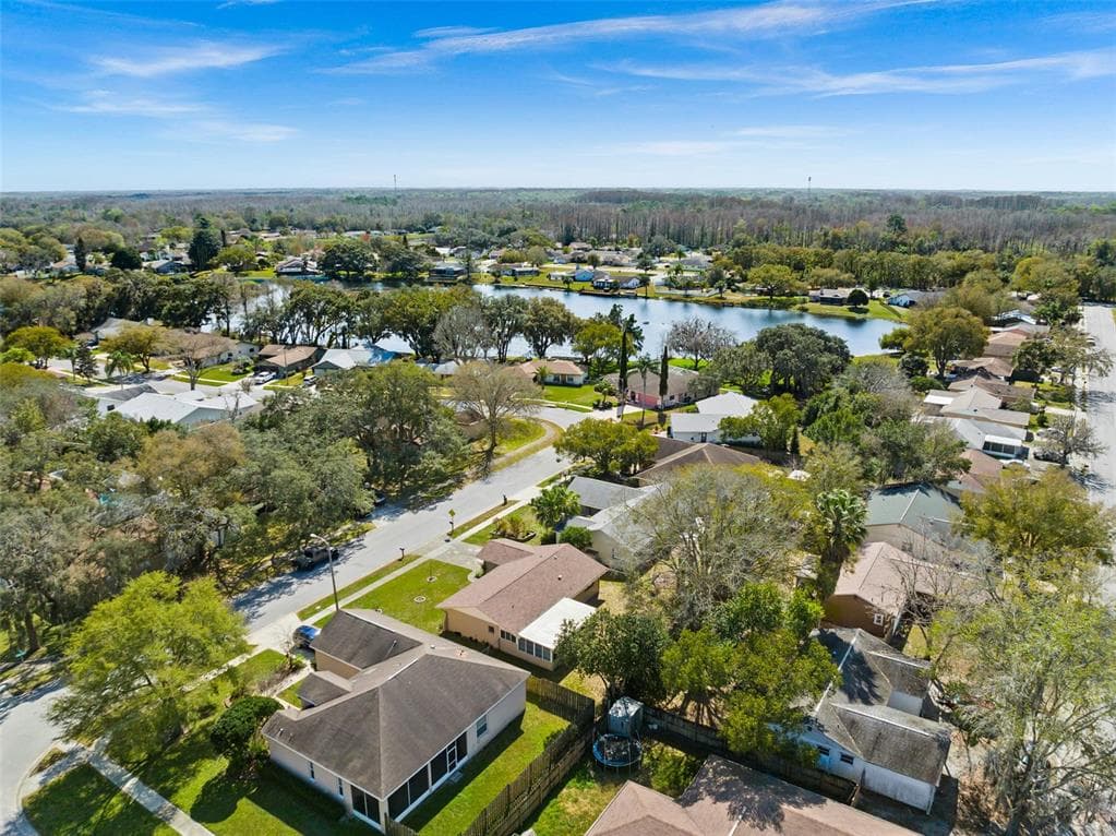 12304 GOLDEN OAK CIRCLE HUDSON, FL 34669