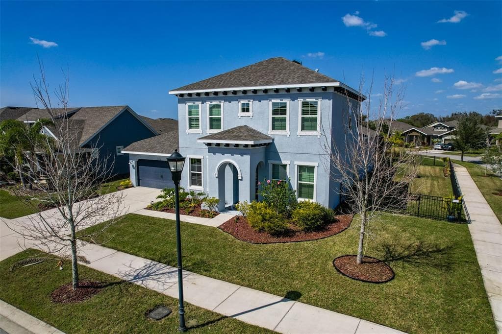 7122 BOWSPIRIT PLACE APOLLO BEACH, FL 33572