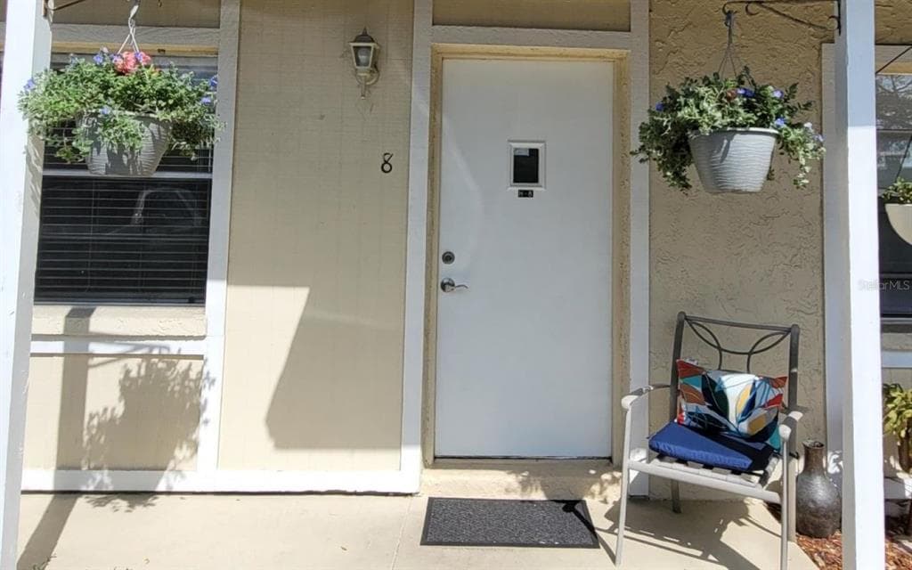 610 S GREEN VALLEY ROAD UNIT H8 PALM HARBOR, FL 34683