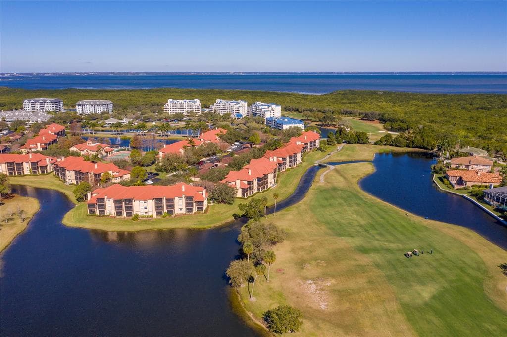 2400 FEATHER SOUND DRIVE UNIT 527 CLEARWATER, FL 33762