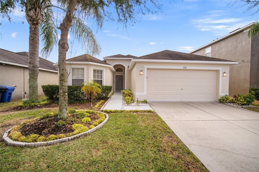 7501 TURTLE VIEW DRIVE RUSKIN, FL 33573