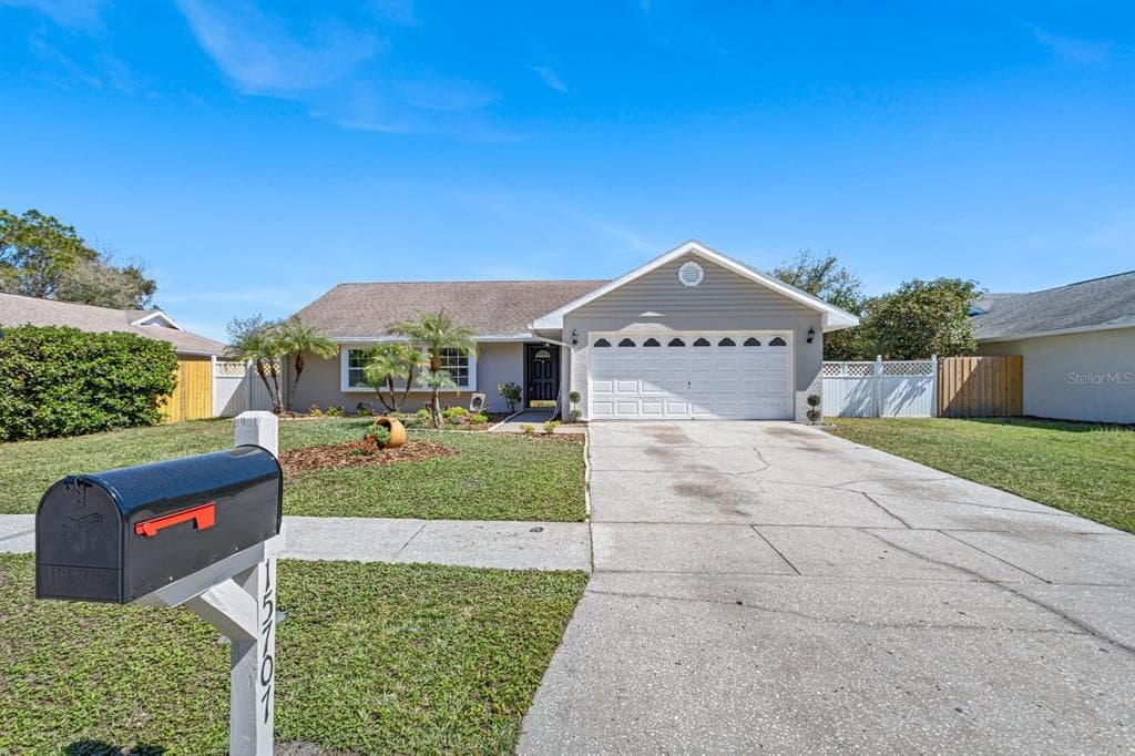 15707 CRYING WIND DRIVE TAMPA, FL 33624
